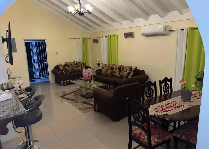 Serenity Vacation Villa